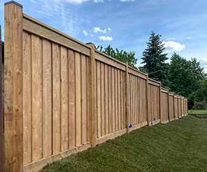 Wooden Fence Builders in Ancaster, Hamilton, Dundas, Oakville, Burlington